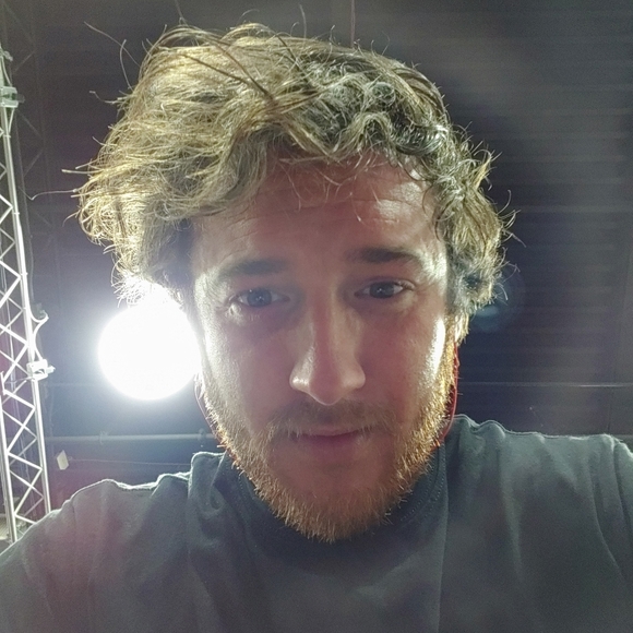 Meet your Posher, Robert - Picture 2 of 2